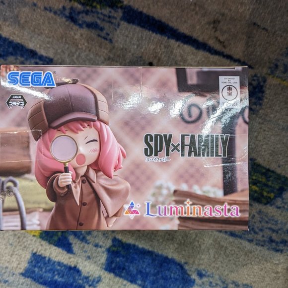 Spy x Family - Anya playing Detective - Sega Luminasta Anime Figure (New) - Picture 5 of 7